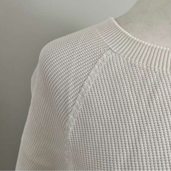 White scoop neck short sleeve sweater top size large chic essentials - Picture 4 of 7